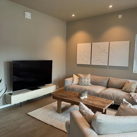 The In The Middle Of Lofoten Apartamento Vestvagoy