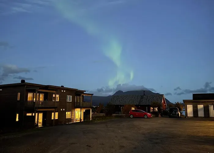 The In The Middle Of Lofoten * Vestvagoy